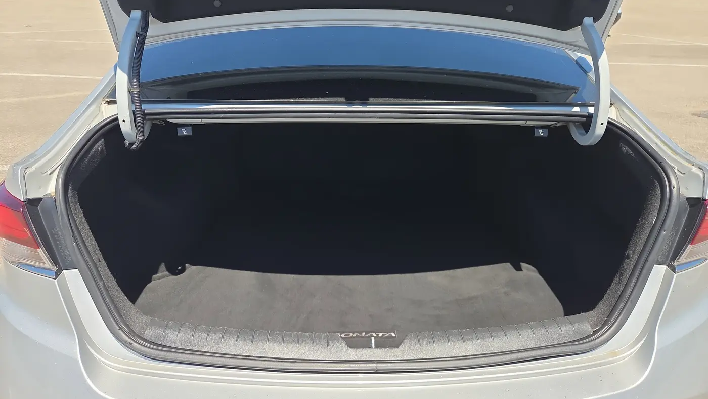 2019 Hyundai SONATA SE