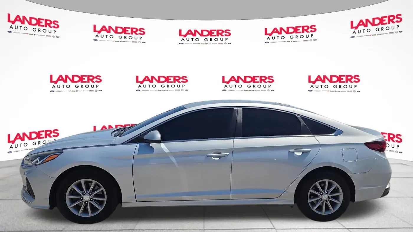 2019 Hyundai SONATA SE