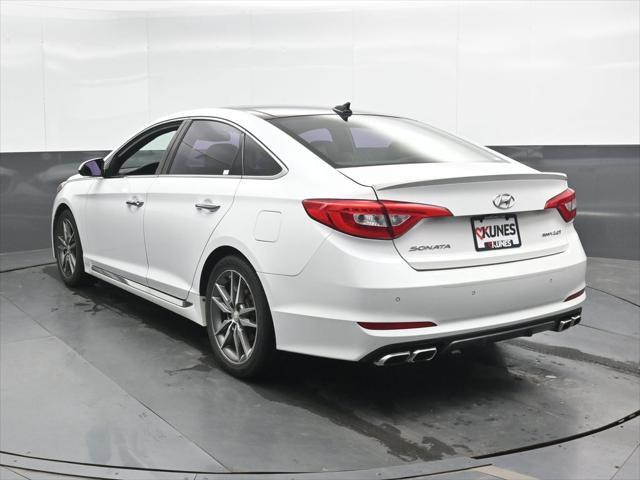 2015 Hyundai Sonata - $10,971