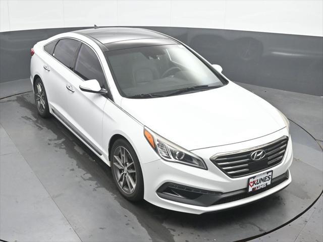 2015 Hyundai Sonata - $10,971