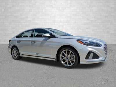 2019 Hyundai Sonata Limited 2.0T 4DR Sedan