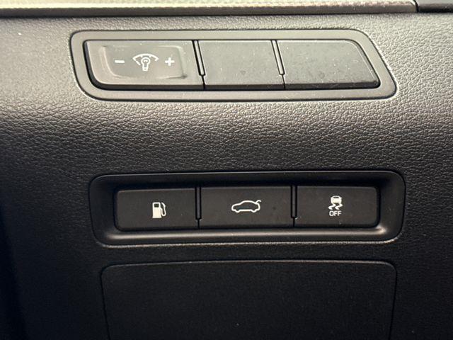 2017 Hyundai Sonata - $10,491