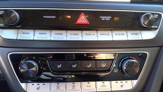 2018 Hyundai SONATA SEL