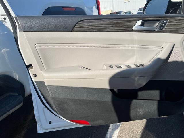 2015 Hyundai Sonata - $9,026