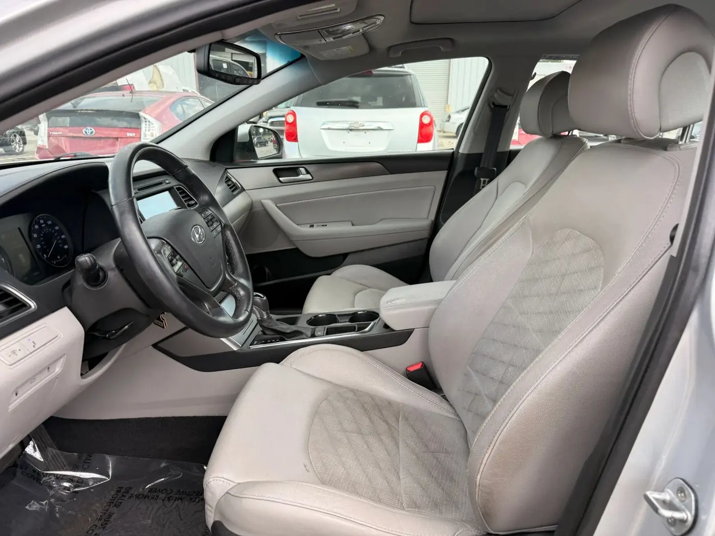 2016 Hyundai Sonata - $950