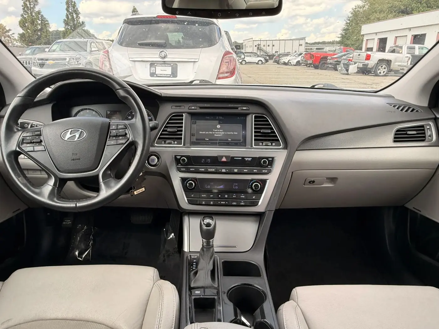 2016 Hyundai Sonata - $950