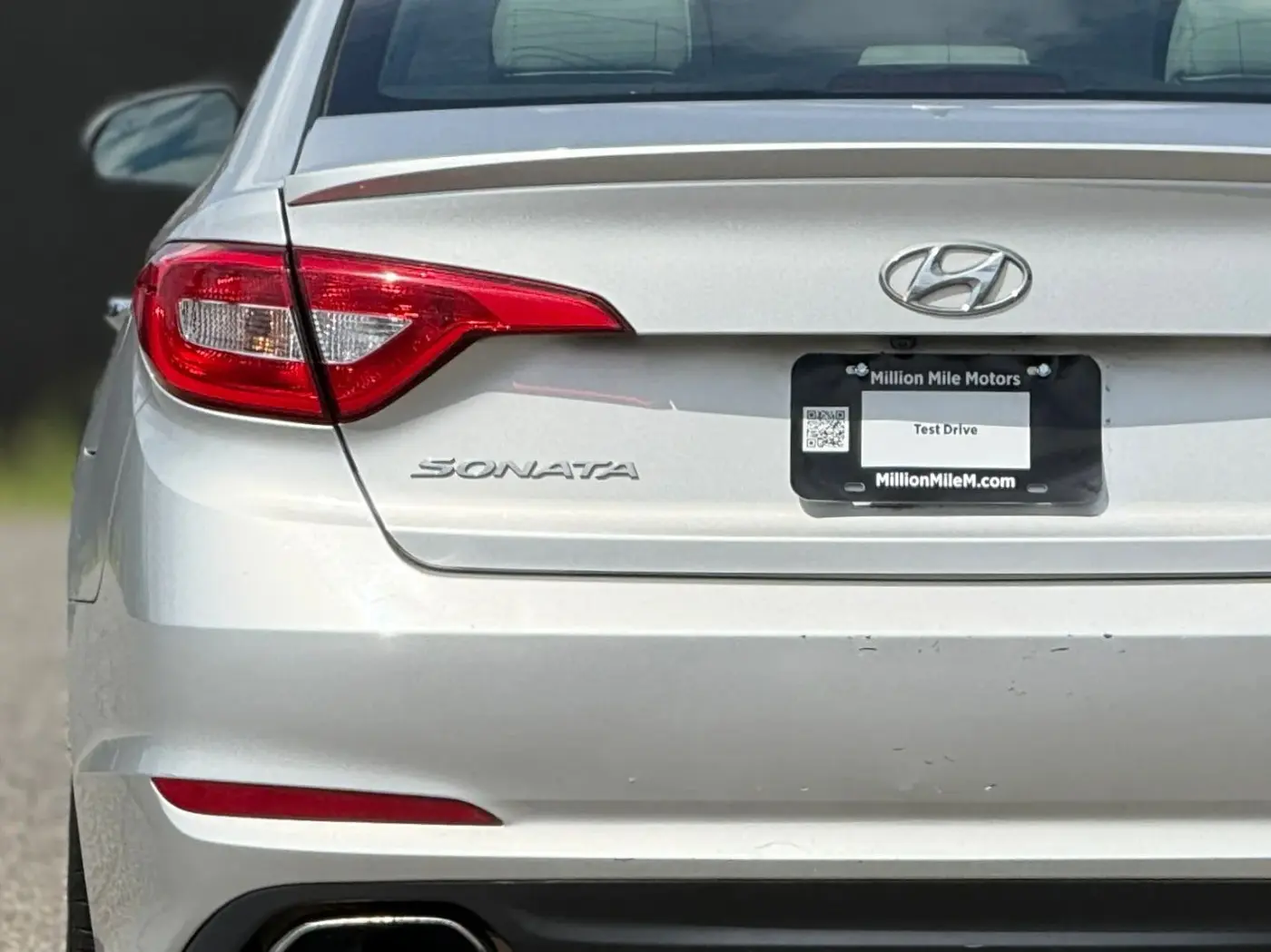 2016 Hyundai Sonata - $950