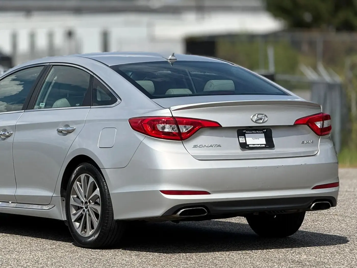 2016 Hyundai Sonata - $950