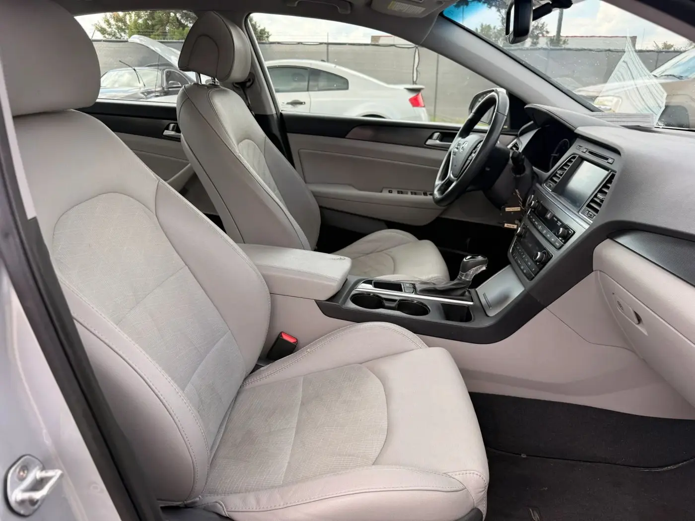 2016 Hyundai Sonata - $950