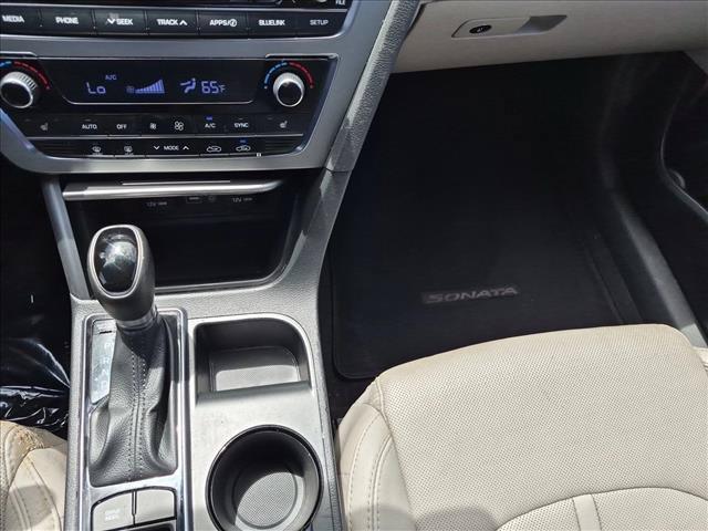 2016 Hyundai Sonata - $8,900