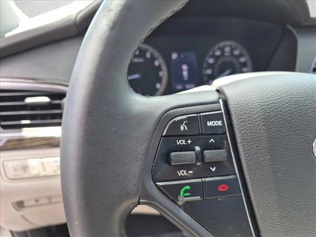 2016 Hyundai Sonata - $8,900