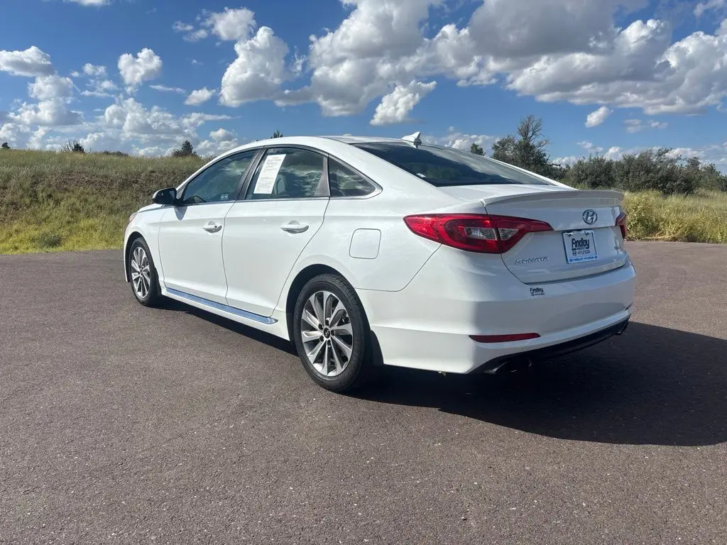 2017 Hyundai Sonata - $13,363