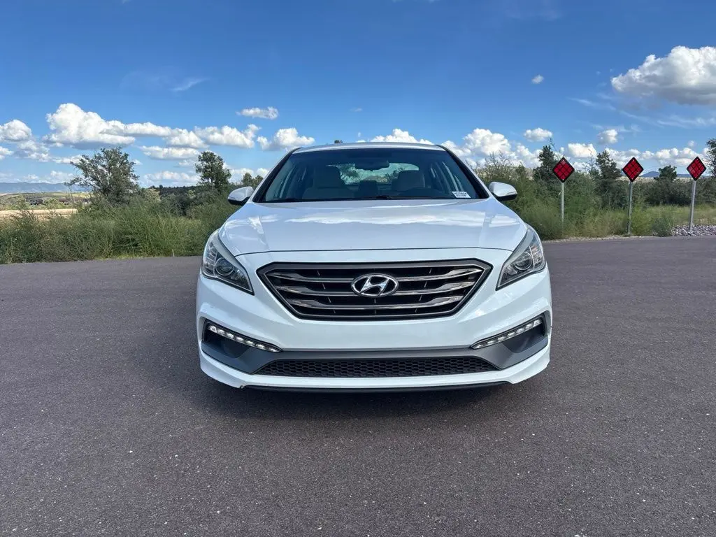 2017 Hyundai Sonata - $13,363