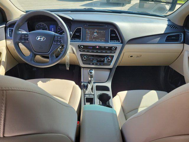 2016 Hyundai Sonata - $12,789