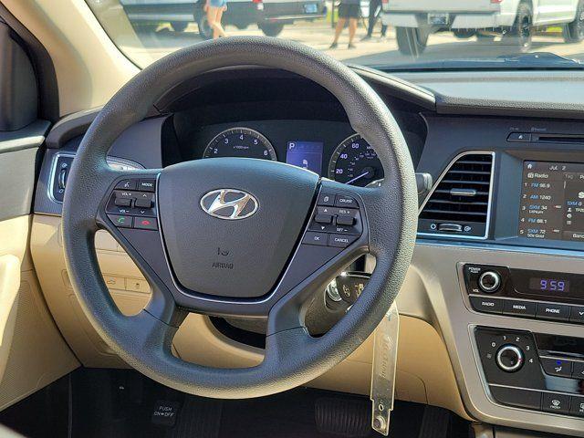 2016 Hyundai Sonata - $12,789