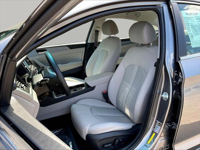 2018 Hyundai Sonata - $15,892
