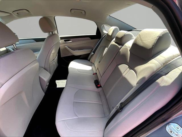 2018 Hyundai Sonata - $15,892