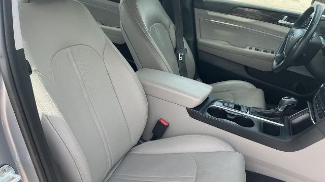 2017 Hyundai SONATA Limited
