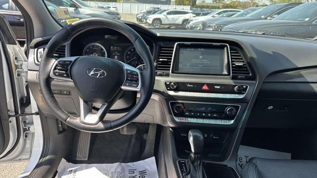 2019 Hyundai SONATA Limited