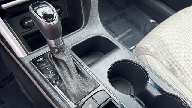2016 Hyundai SONATA Limited