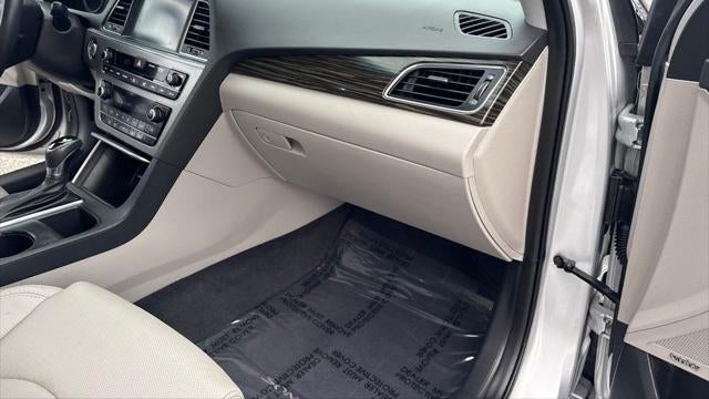 2016 Hyundai SONATA Limited