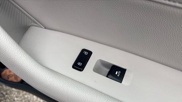 2016 Hyundai SONATA Limited