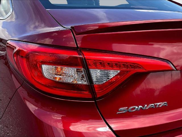 2015 Hyundai Sonata - $14,995