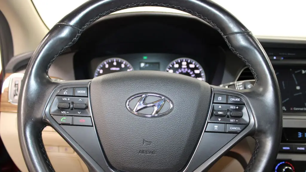 2015 Hyundai SONATA Sport