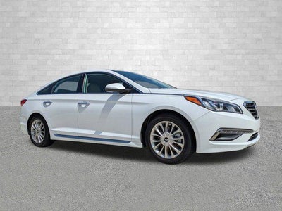 Photo of a 2015 Hyundai Sonata Limited 4DR Sedan for sale