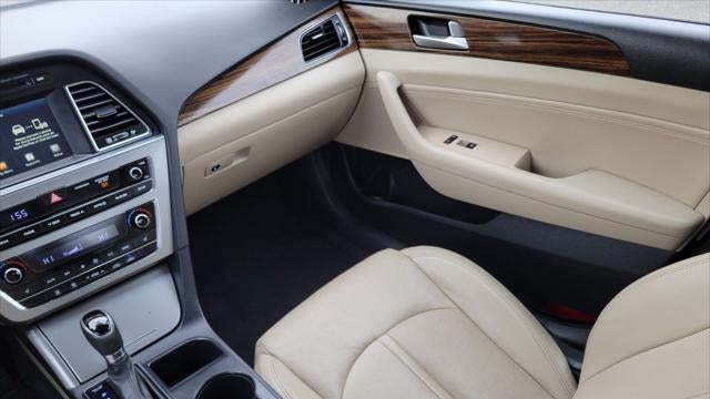 2017 Hyundai SONATA Limited