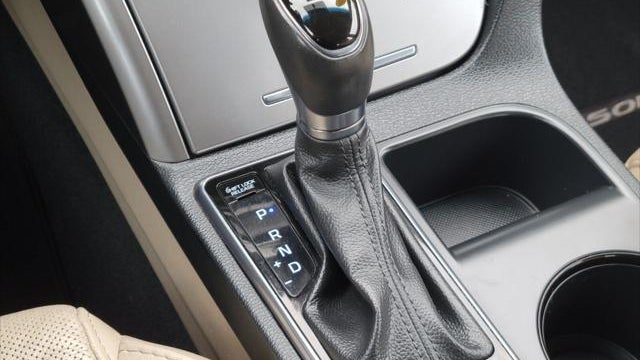 2017 Hyundai SONATA Limited