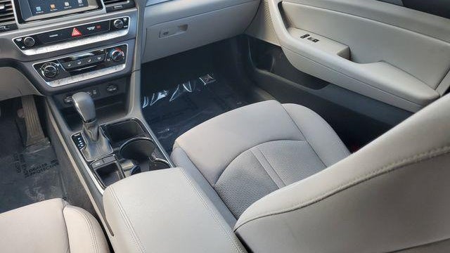 2018 Hyundai SONATA SEL
