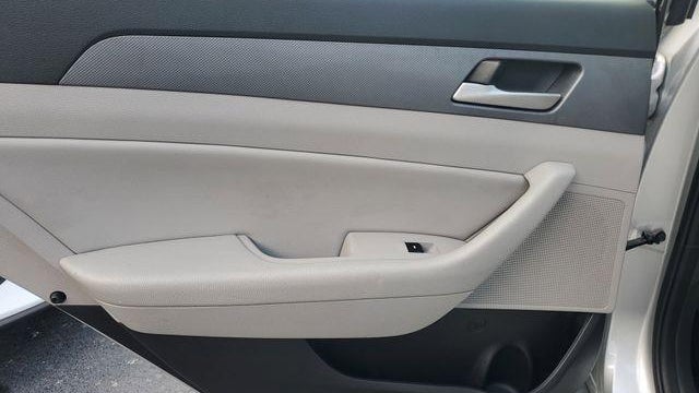 2018 Hyundai SONATA SEL