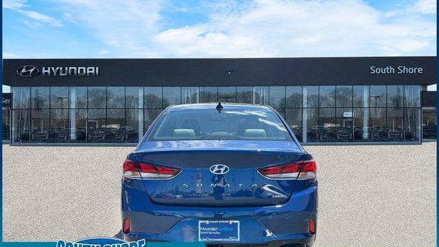 2018 Hyundai SONATA Limited