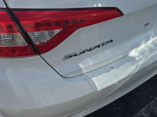 2015 Hyundai Sonata - $10,590