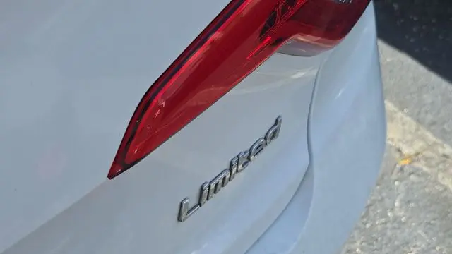 2015 Hyundai SONATA Limited