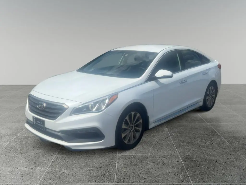 2015 Hyundai Sonata - $9,780
