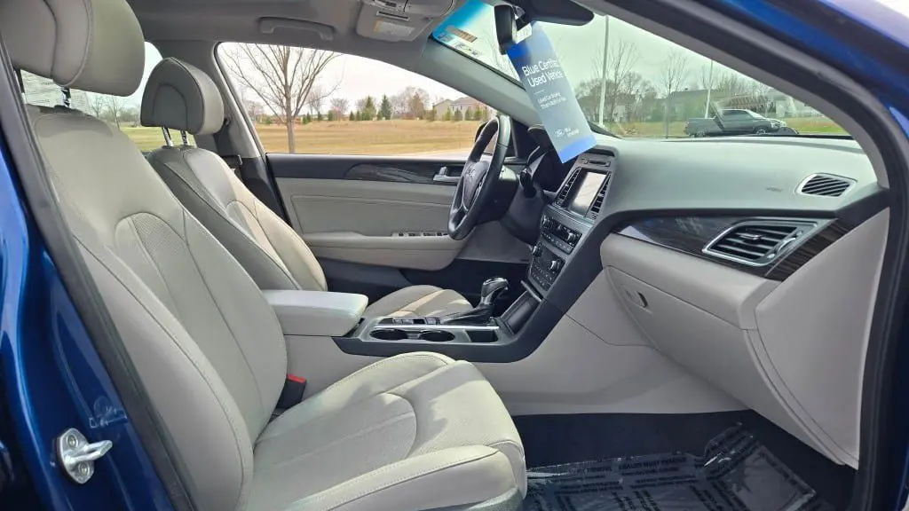 2017 Hyundai SONATA Limited