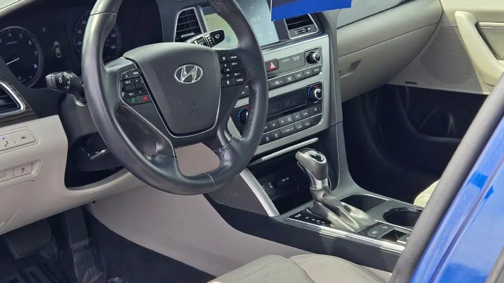 2017 Hyundai SONATA Limited