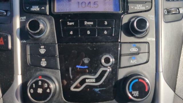 2013 Hyundai SONATA GLS