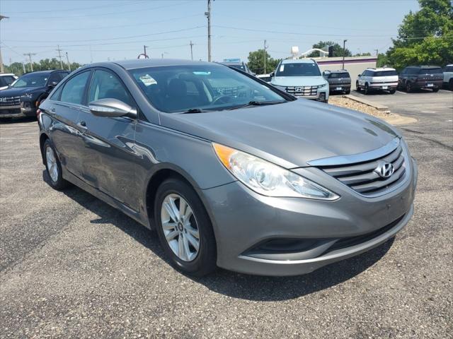 2014 Hyundai Sonata - $7,499