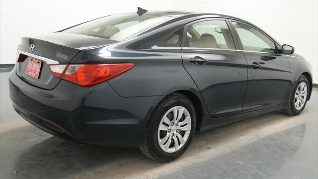 2012 Hyundai SONATA GLS