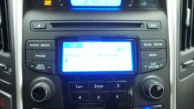 2012 Hyundai SONATA GLS