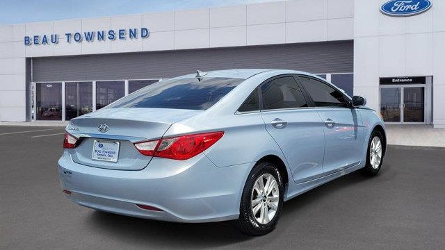 2013 Hyundai SONATA GLS