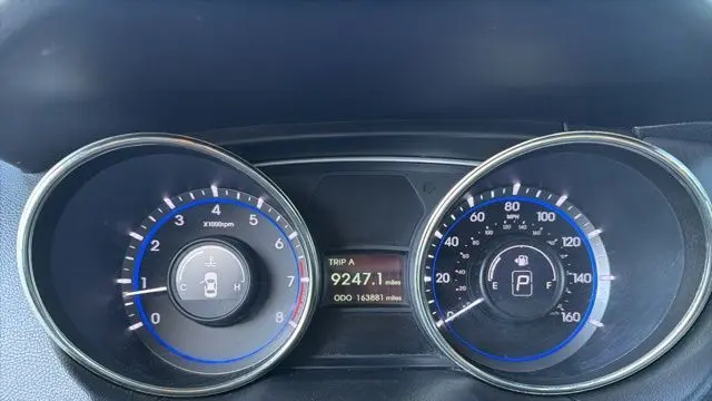 2012 Hyundai SONATA GLS