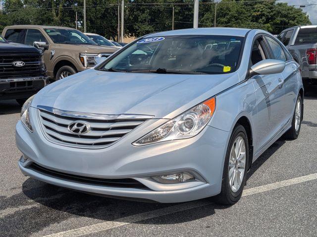 2013 Hyundai Sonata - $8,322