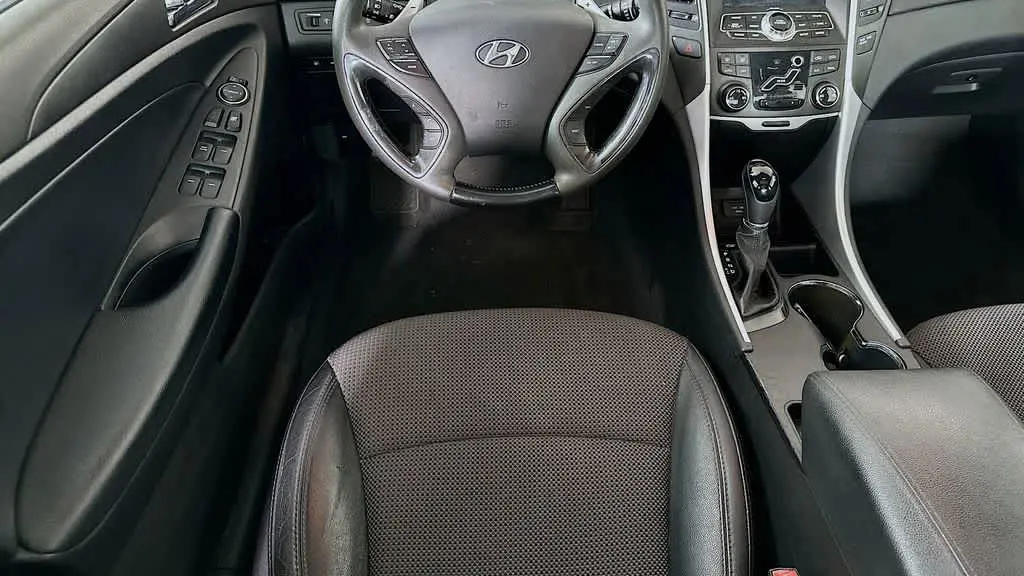 2011 Hyundai SONATA SE 2.0T