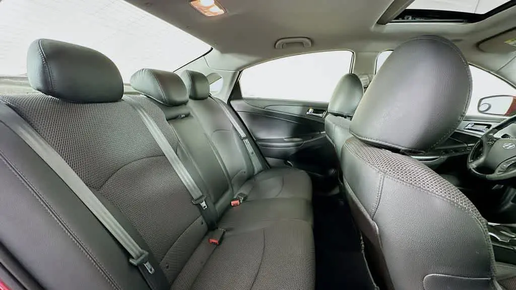 2011 Hyundai SONATA SE 2.0T