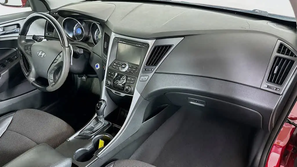 2011 Hyundai SONATA SE 2.0T