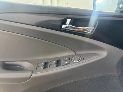 2014 Hyundai Sonata SE 2.0T 4DR Sedan